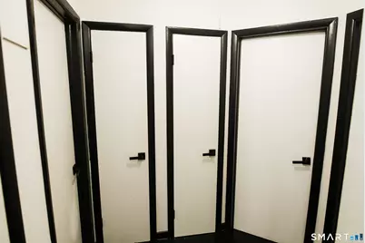 223 Hillandale Avenue, Stamford, CT 06906 - Photo 11