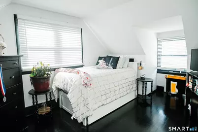 223 Hillandale Avenue, Stamford, CT 06906 - Photo 21