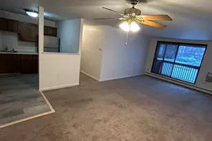 1205 Cromwell Hills Dr, Cromwell, CT 06416 - Photo 3