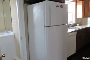 246 N Elm St, Torrington, CT 06790 - Photo 3