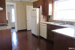 246 N Elm St, Torrington, CT 06790 - Photo 11