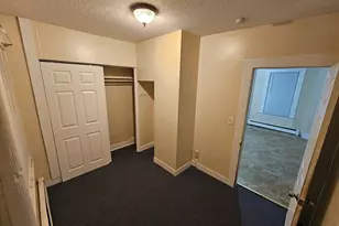 8 Edgar St, New Haven, CT 06519 - Photo 5