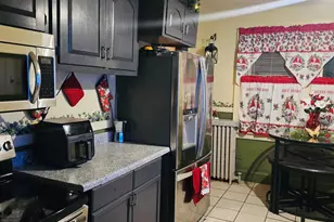 1954 Broad St, Hartford, CT 06114 - Photo 3