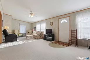 6 Evergreen Park, Clinton, CT 06413 - Photo 3