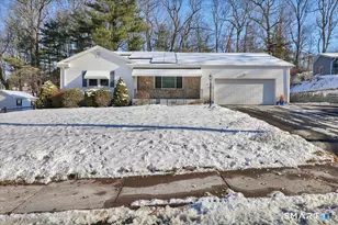 155 Ferguson Rd, Manchester, CT 06040 - Photo 1