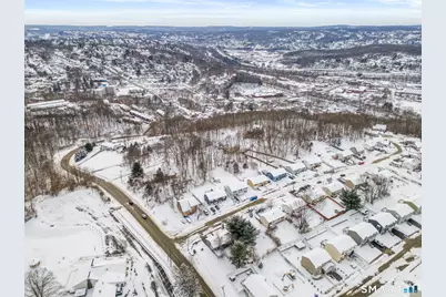 2 Cathy Lane, Waterbury, CT 06704 - Photo 15