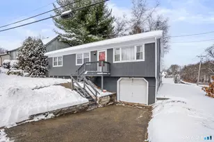 2 Cathy Ln, Waterbury, CT 06704 - Photo 3