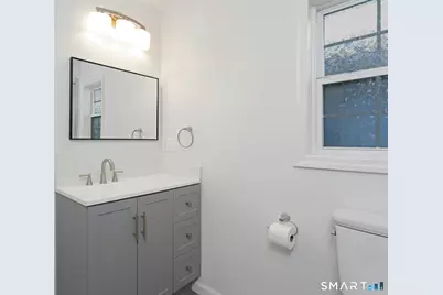 377 Hope Street #Front, Stamford, CT 06906 - Photo 15