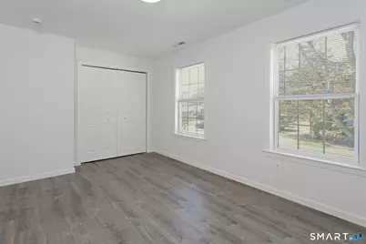 377 Hope Street #Front, Stamford, CT 06906 - Photo 13