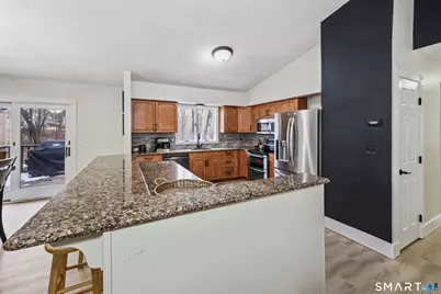 7 Circuit Avenue, Watertown, CT 06795 - Photo 3