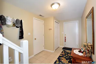 76 Farview Commons, Southbury, CT 06488 - Photo 3