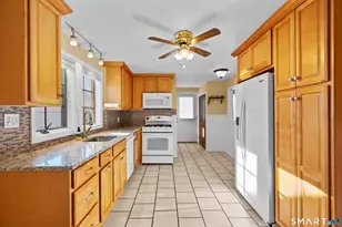 58 Cowles St, Milford, CT 06461 - Photo 11