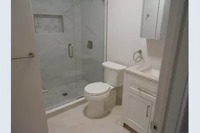 50 Greenhouse Road #42B, Bridgeport, CT 06606 - Photo 7