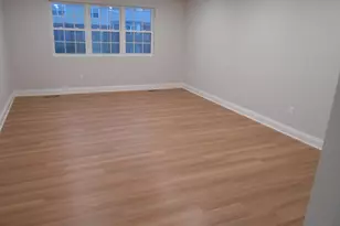 50 Greenhouse Rd, Bridgeport, CT 06606 - Photo 17