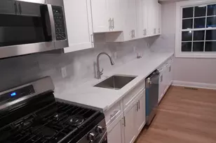 50 Greenhouse Rd, Bridgeport, CT 06606 - Photo 25