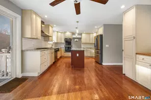 21 Derek Ln, Windsor, CT 06095 - Photo 11