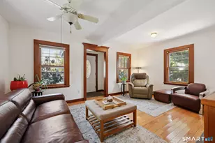 24 Railroad Ave, Madison, CT 06443 - Photo 7