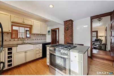 24 Railroad Avenue, Madison, CT 06443 - Photo 9