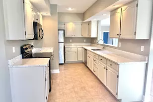 94 Waldron Dr, Westbrook, CT 06498 - Photo 5