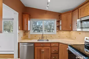 41 Briarwood Dr, Old Saybrook, CT 06475 - Photo 19