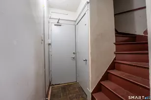 62 James St, Hartford, CT 06106 - Photo 23