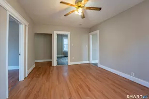 62 James St, Hartford, CT 06106 - Photo 11