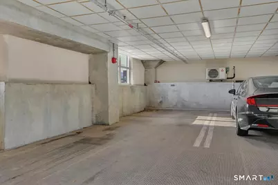 461 Bank Street #606, New London, CT 06320 - Photo 35