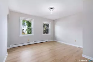 40 Kingsbury Ln, Glastonbury, CT 06033 - Photo 7