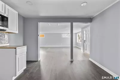 61 Flyers Drive, Norwich, CT 06360 - Photo 9