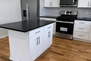 695 Shelton St, Bridgeport, CT 06608 - Photo 3