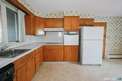 283 Garry Drive, New Britain, CT 06052 - Photo 17