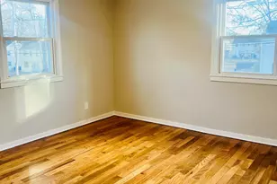 10 Baltic St, Hartford, CT 06112 - Photo 7