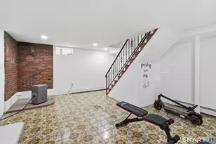 590 N Walnut St, Waterbury, CT 06704 - Photo 17