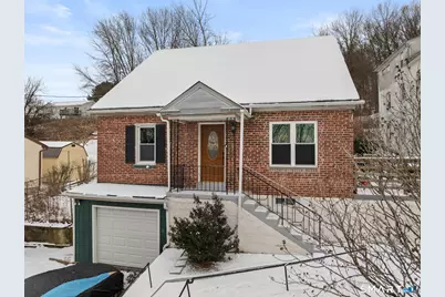 590 North Walnut Street, Waterbury, CT 06704 - Photo 1