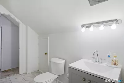 590 North Walnut Street, Waterbury, CT 06704 - Photo 19