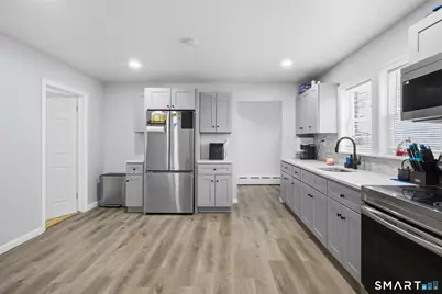 590 North Walnut Street, Waterbury, CT 06704 - Photo 3