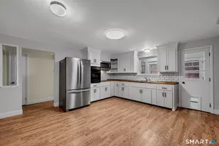 46 Eddy St, Watertown, CT 06779 - Photo 7