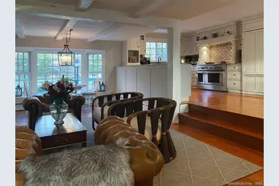 231 Turtle Back Road, New Canaan, CT 06840 - Photo 11