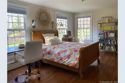 231 Turtle Back Road, New Canaan, CT 06840 - Photo 23