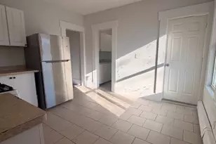 310 W Division St, New Haven, CT 06511 - Photo 7