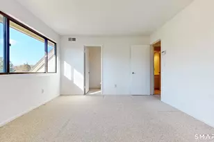 85 Viscount Dr, Milford, CT 06460 - Photo 17