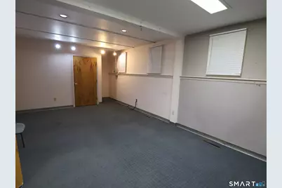 21 Middle Turnpike East, Manchester, CT 06040 - Photo 3