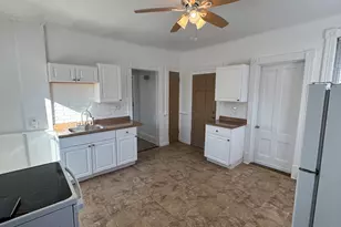 183 E Main St, Middletown, CT 06457 - Photo 3