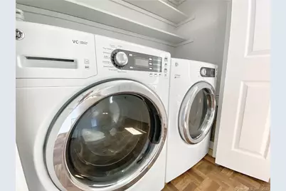 251 Melville Drive, Fairfield, CT 06825 - Photo 7