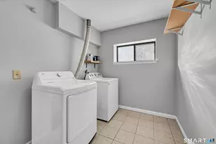 26 Essex Ct, Brookfield, CT 06804 - Photo 23