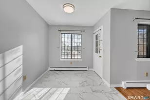 26 Essex Ct, Brookfield, CT 06804 - Photo 7