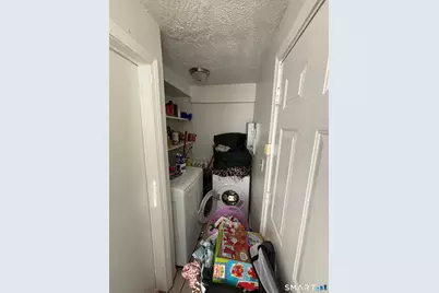 13 Valley Place North, New Haven, CT 06515 - Photo 17