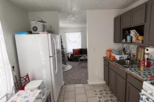 13 Valley Pl N, New Haven, CT 06515 - Photo 5