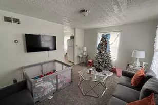 13 Valley Pl N, New Haven, CT 06515 - Photo 7