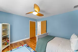 211 Pinewood Rd, Stamford, CT 06903 - Photo 25